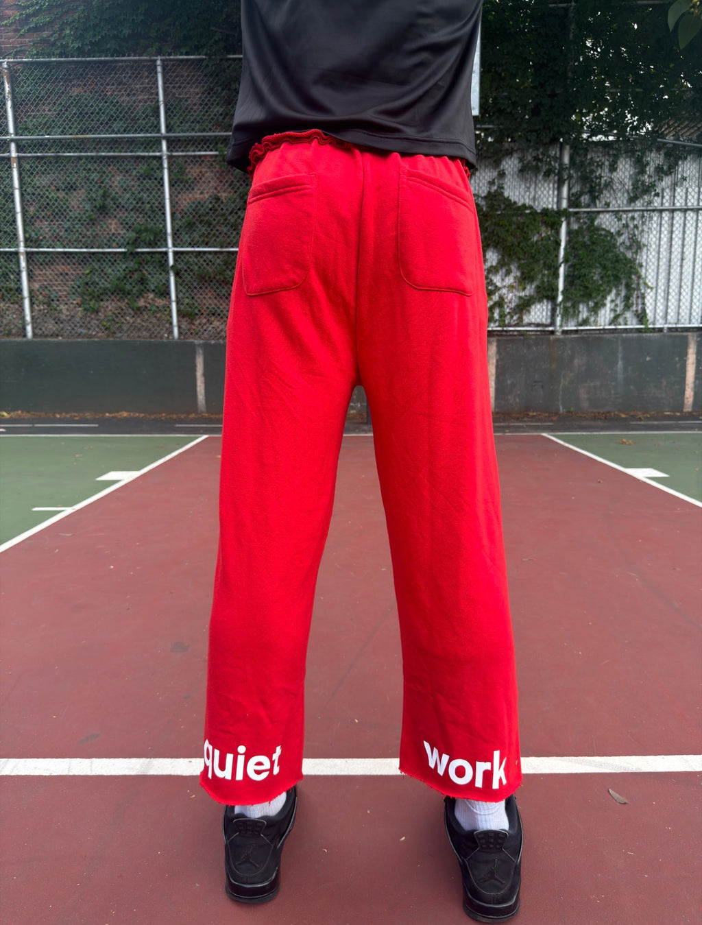 QUIETWORK SWEATPANTS RED