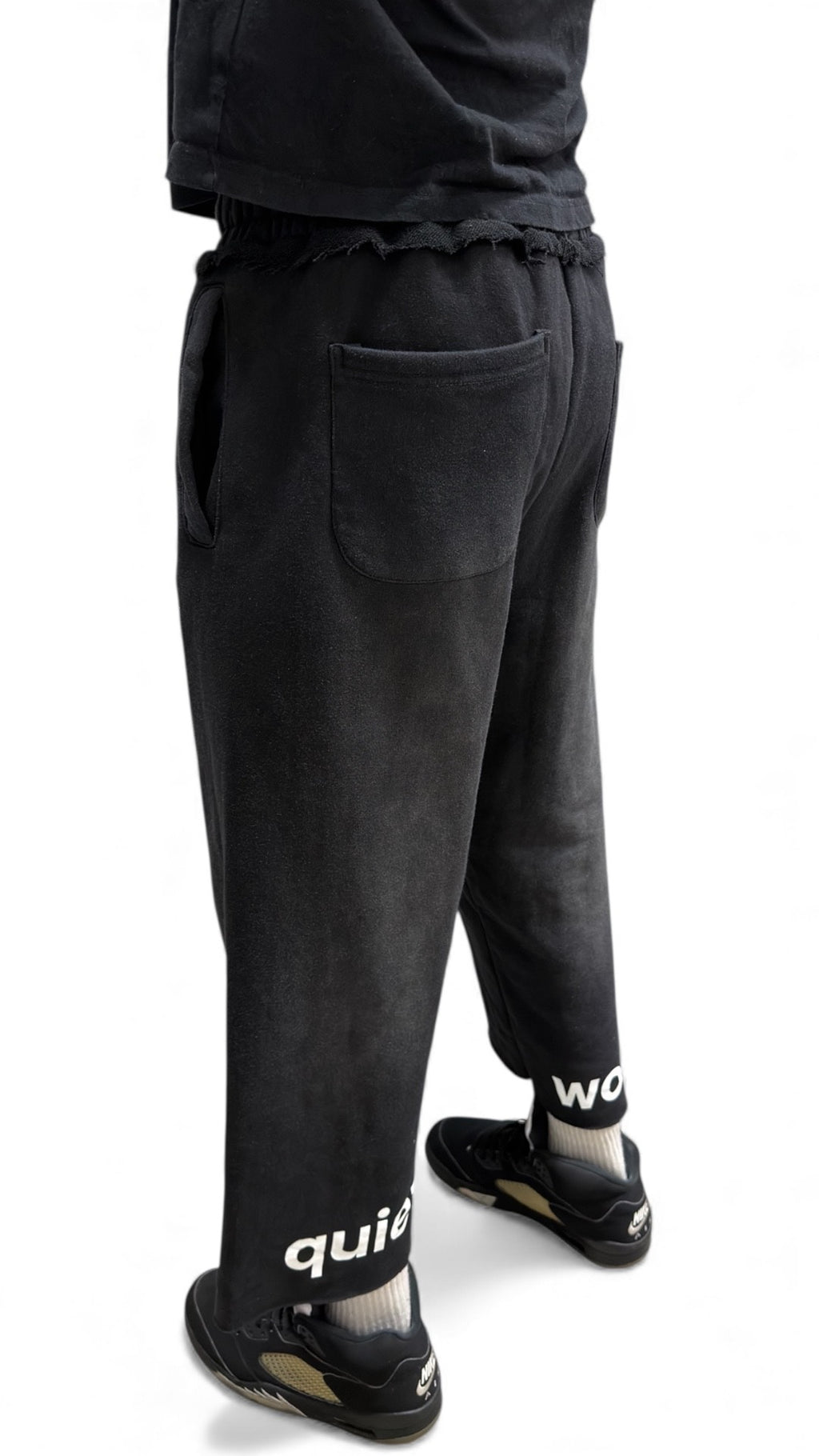 QUIETWORK SWEATPANTS BLACK